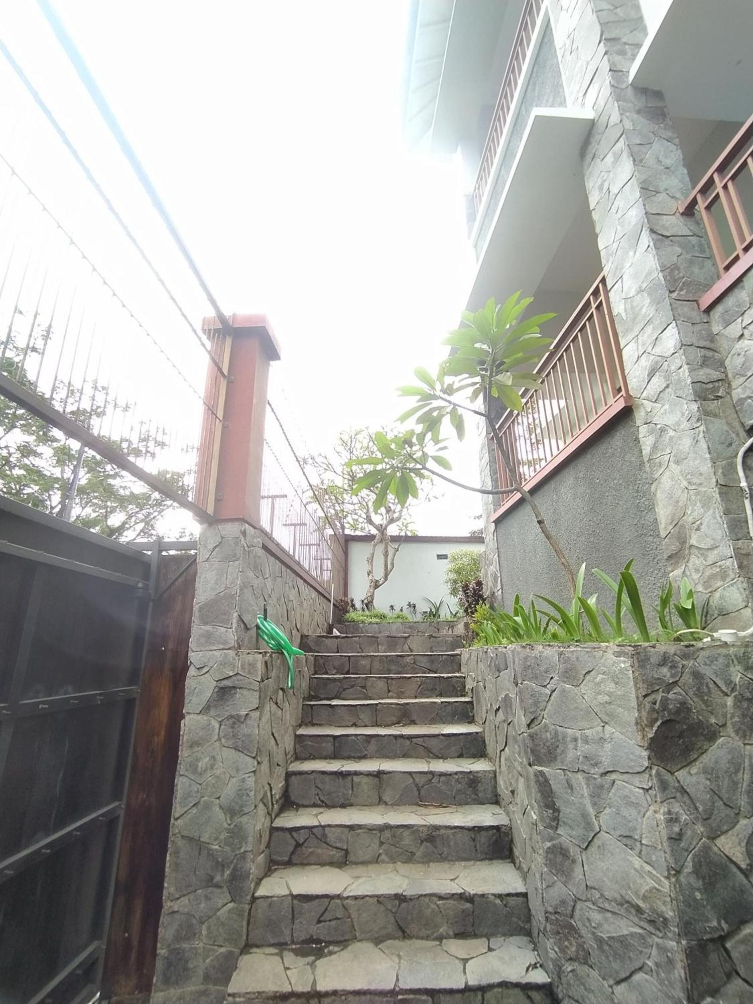 Villa Padasuka Raisa By Grorental 万隆 外观 照片